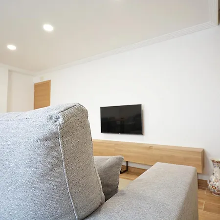 Galihost - Casa Con Jardín En Casa de Férias