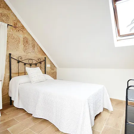 Galihost - Casa Con Jardín En Casa de Férias